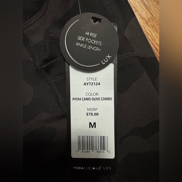 Yogalicious LUX Black Camouflage Leggings - Picture 4 of 5